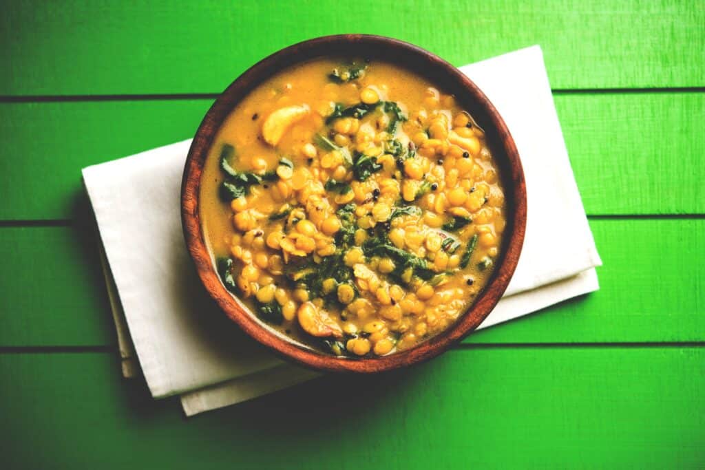 Curry de lentilles aux épinards