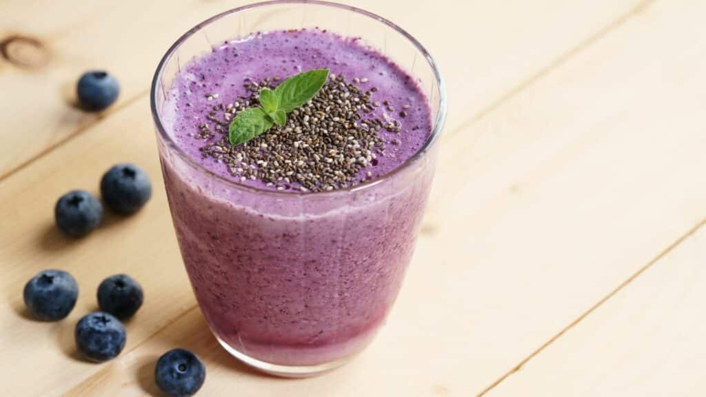 jus antioxydant à la myrtille et au chia