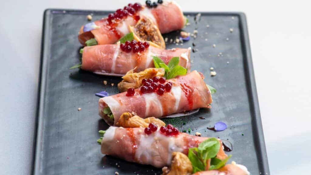 roules de jambon cru et melon