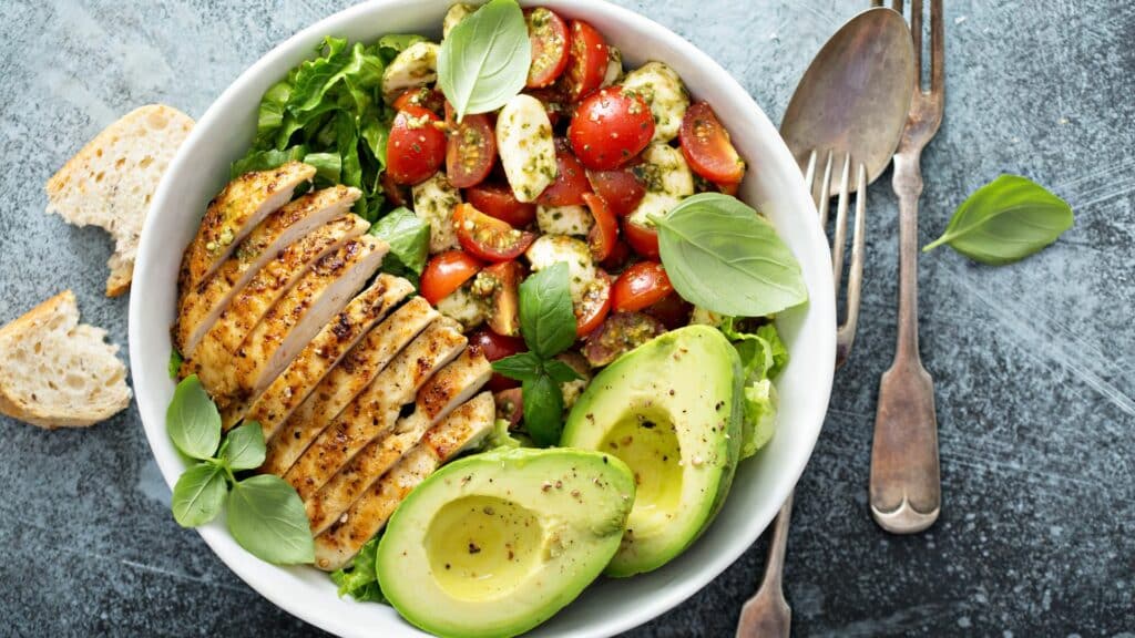 salade de poulet grillé