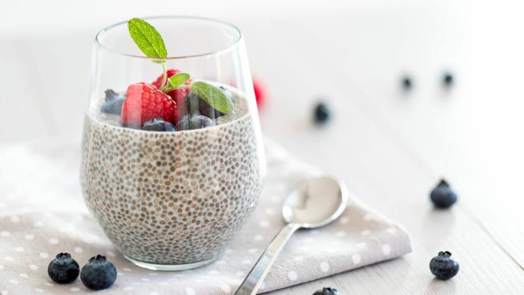 chia pudding au lait de noix de coco