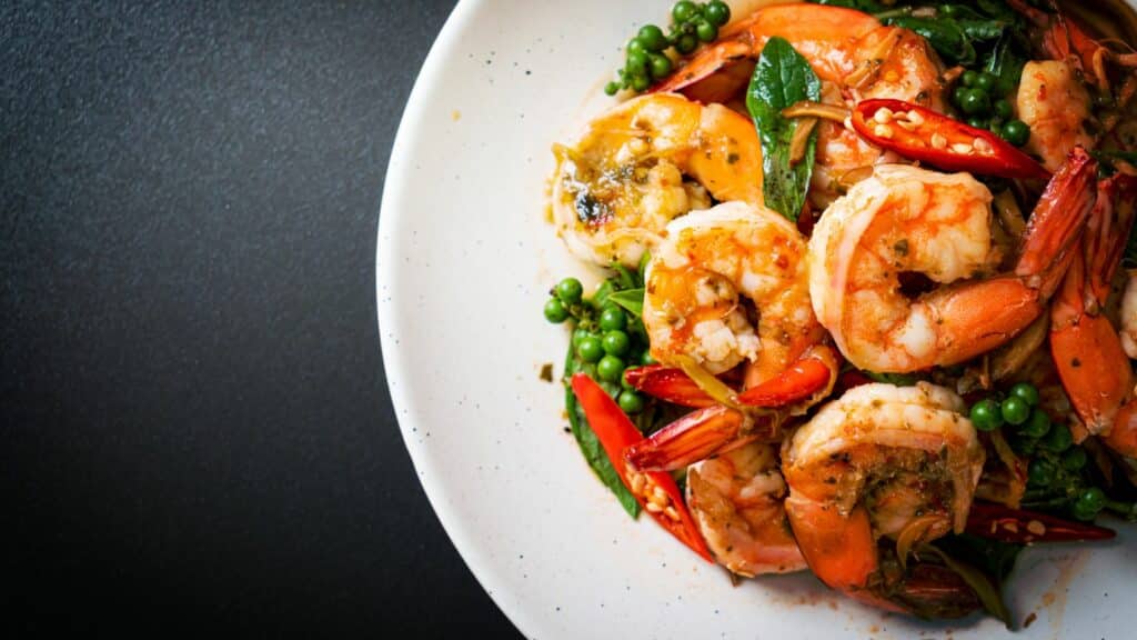 poêlée de légumes et crevettes