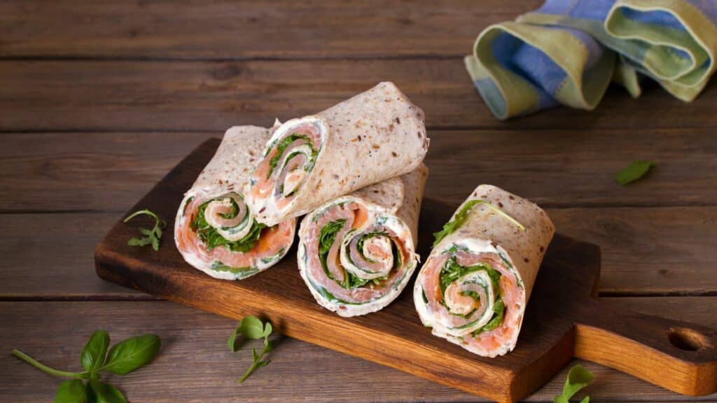 roulés de saumon fumé et fromage frais (1)