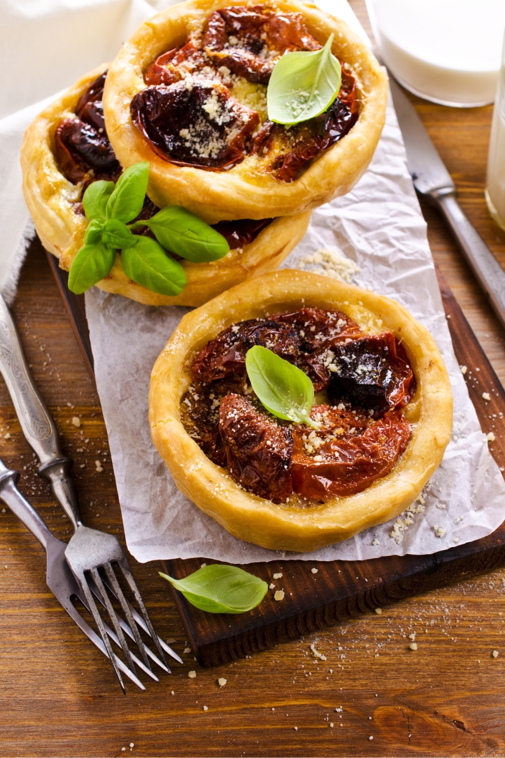quiche végétarienne aux tomates séchées et basilic