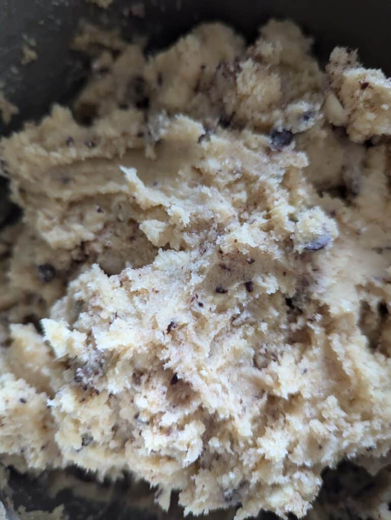 Préparation de la pâte cookie
