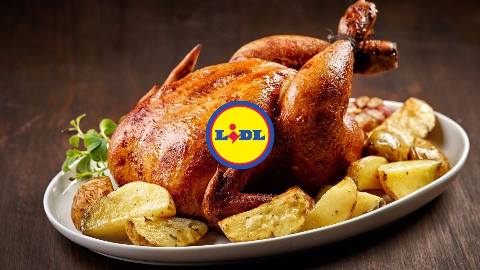 Poulet rôti avec pommes de terre.