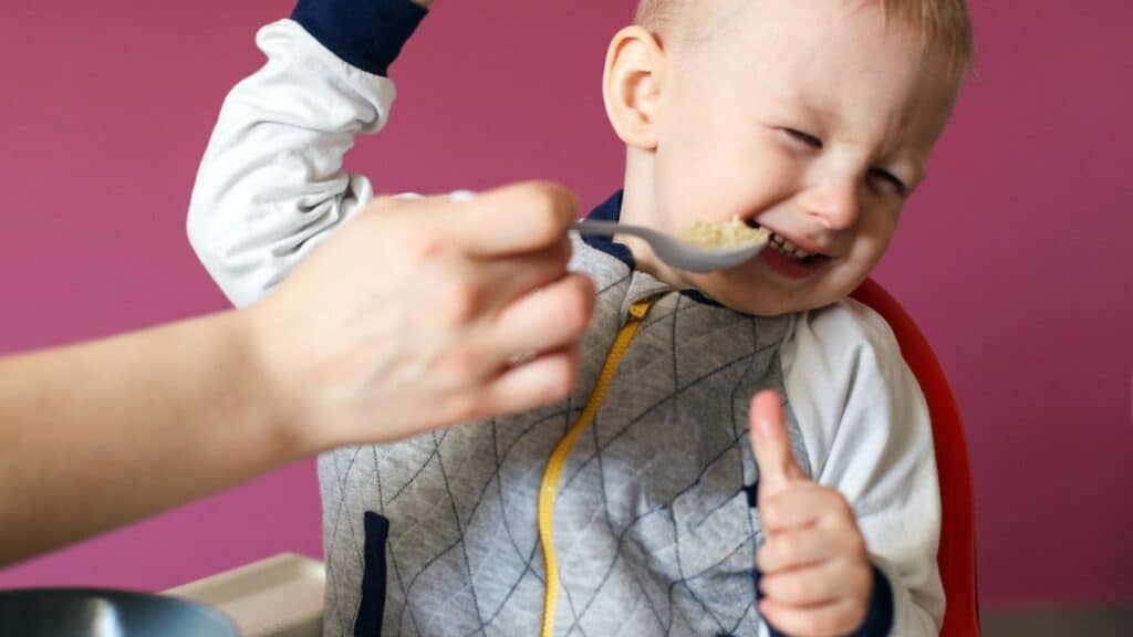 Votre enfant refuse de dîner ? Le conseil de ce nutritionniste va vous éviter les cris