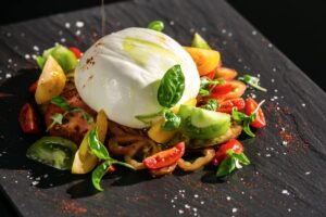 « J’ai arrêté d’acheter de la burrata » : il dévoile la recette maison qui change tout avec deux ingrédients que vous avez déjà