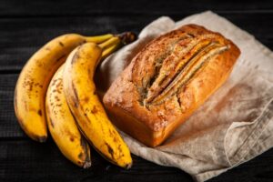 Cake à la banane : l’ingrédient insolite que Laurent Mariotte glisse dans sa pâte et qui bluffe tous ses invités