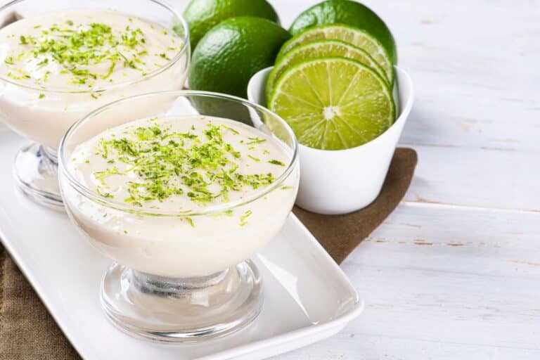 Ces mousses au citron bluffantes se préparent avec seulement 3 ingrédients : le dessert ultra léger qui cartonne cet été