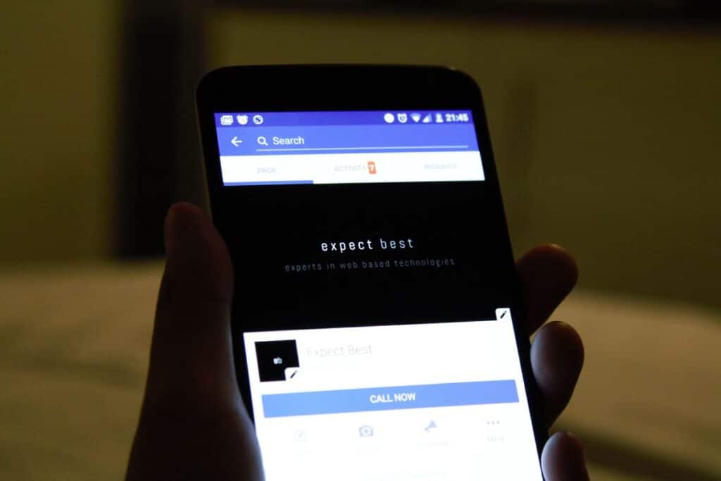 Beaucoup l’ignorent, mais ce minuscule signal visuel sur votre téléphone peut révéler une activité non autorisée