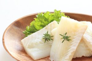 Peu de Français le savent : ce poisson qu’on trouve facilement contient bien plus de protéines qu’un simple blanc de poulet