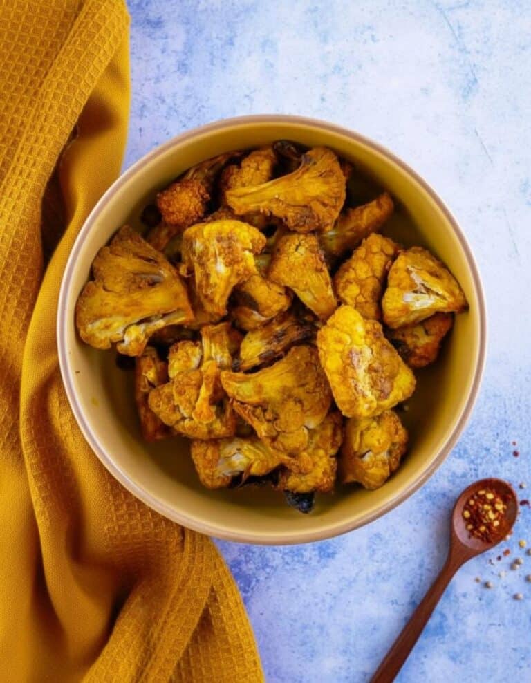 Notre recette de chou-fleur rôti aux saveurs irrésistibles